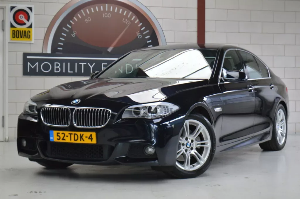 BMW 5-Serie (2012) — foto 1