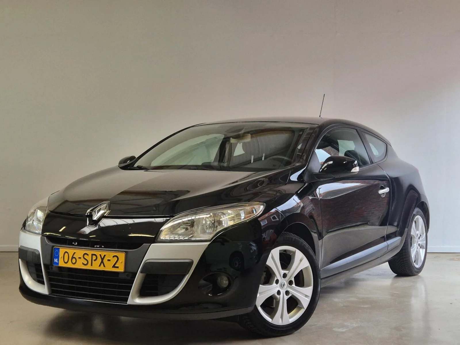 Renault Mégane (2011) — foto 1