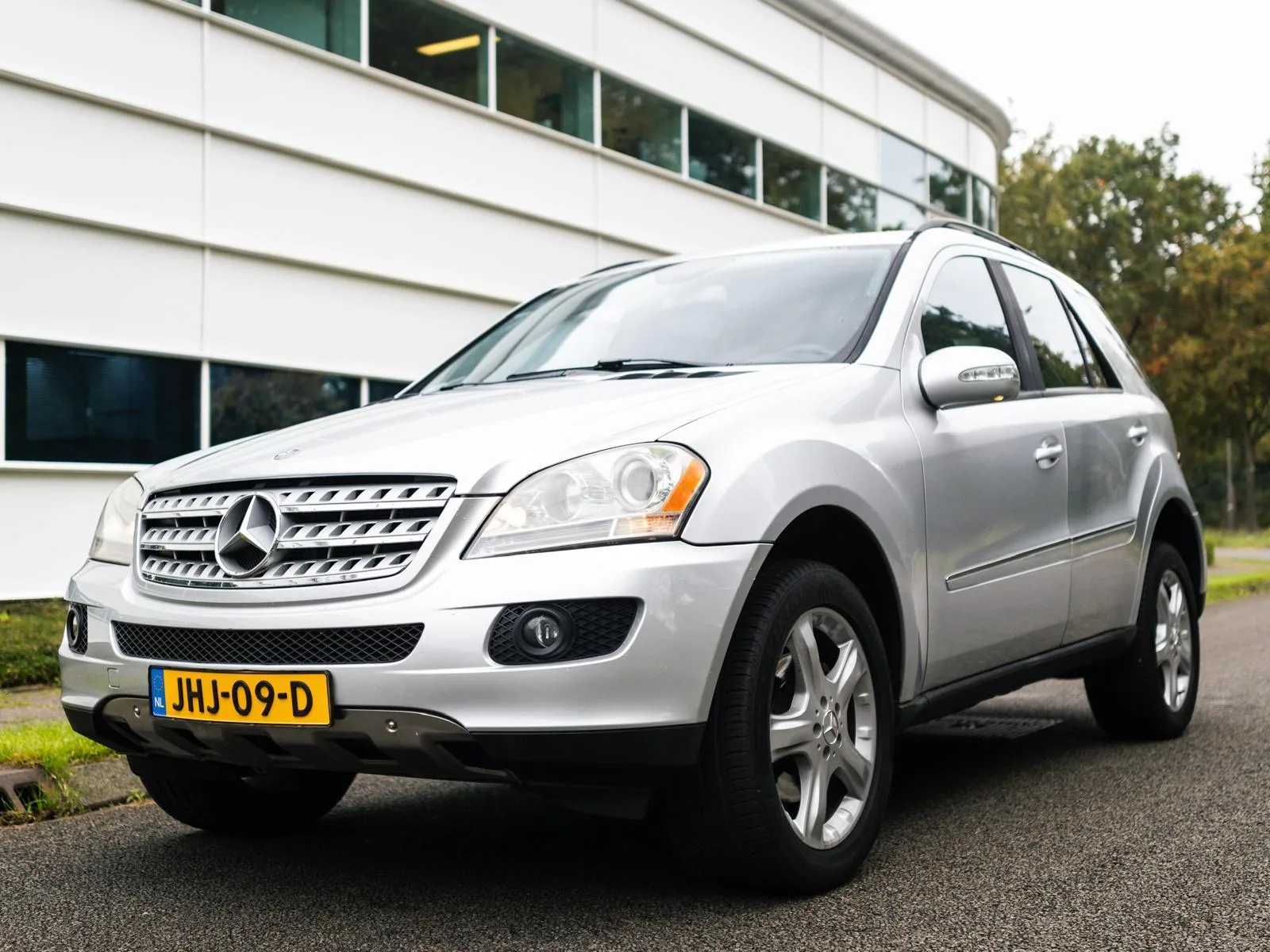 Mercedes-Benz ML-Klasse (2006) — foto 1