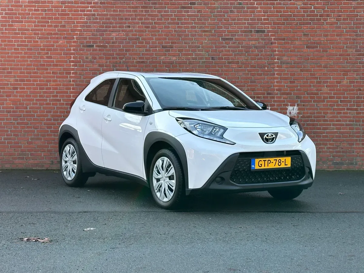 Toyota Aygo X (2024) — foto 1