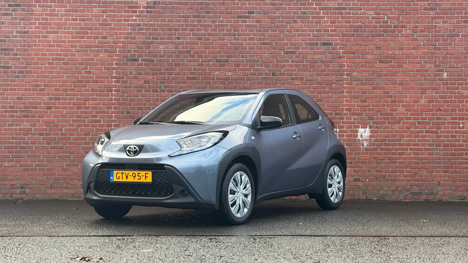 Toyota Aygo X (2024) — foto 1