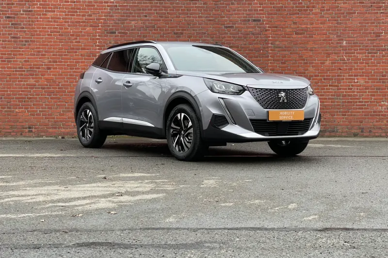Peugeot e-2008 (2022)
