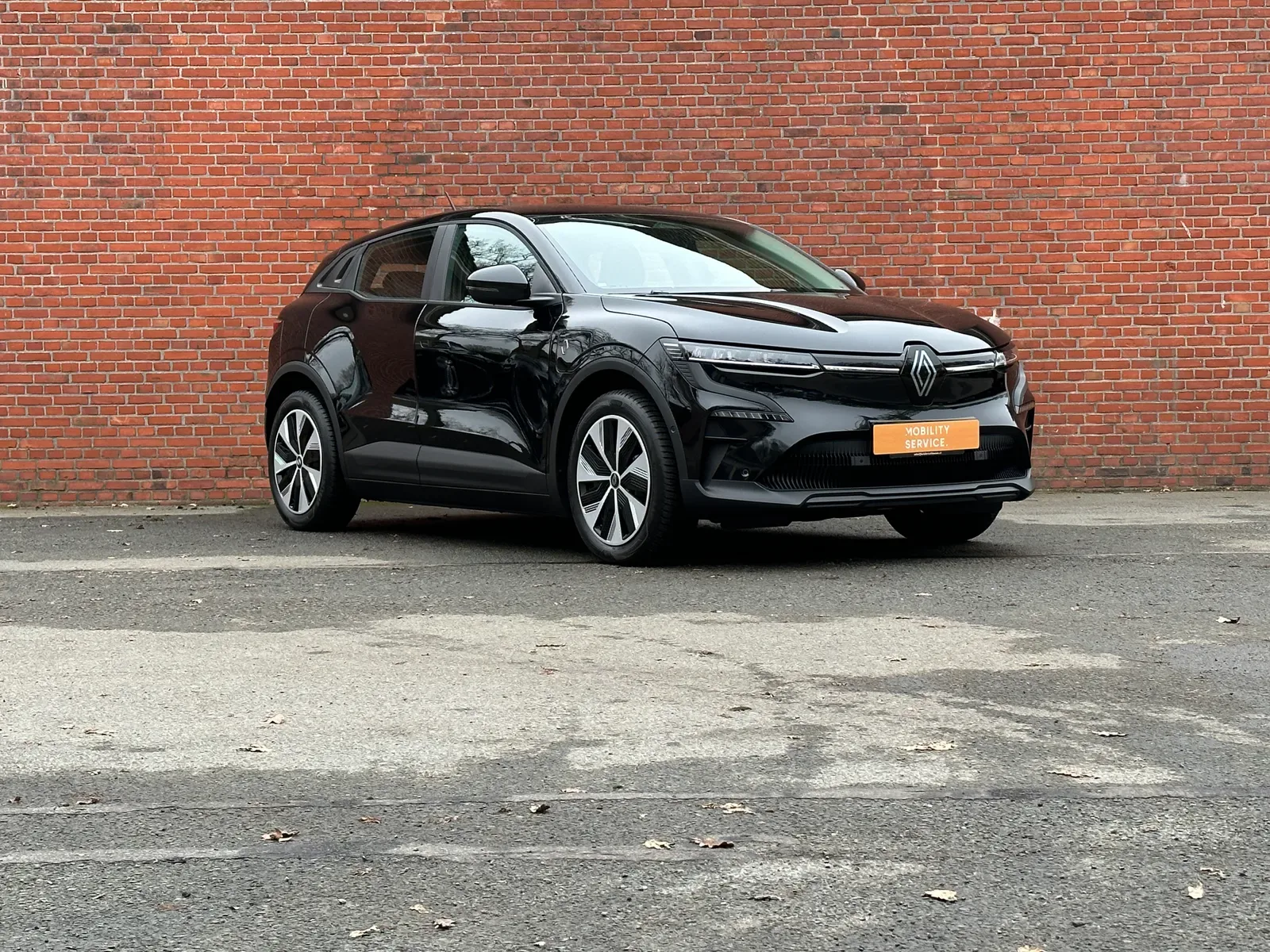 Renault Mégane E-Tech (2023) — foto 1