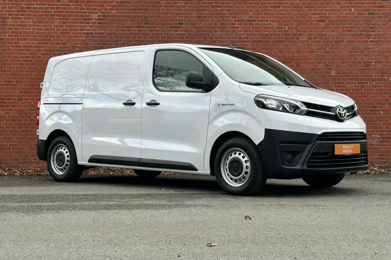 Toyota ProAce Worker (2023)