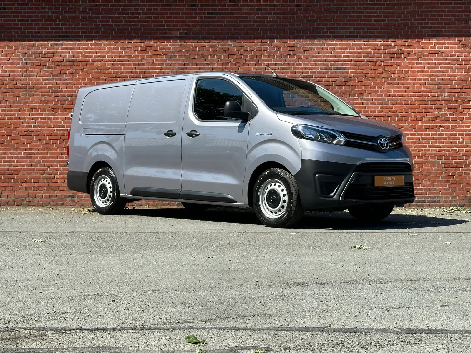 Toyota ProAce Long Worker (2023) — foto 1