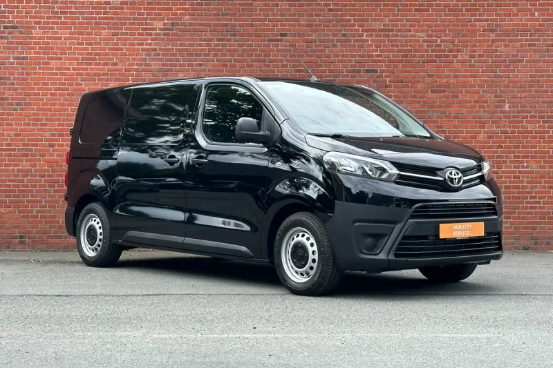 Toyota ProAce Worker (2023)