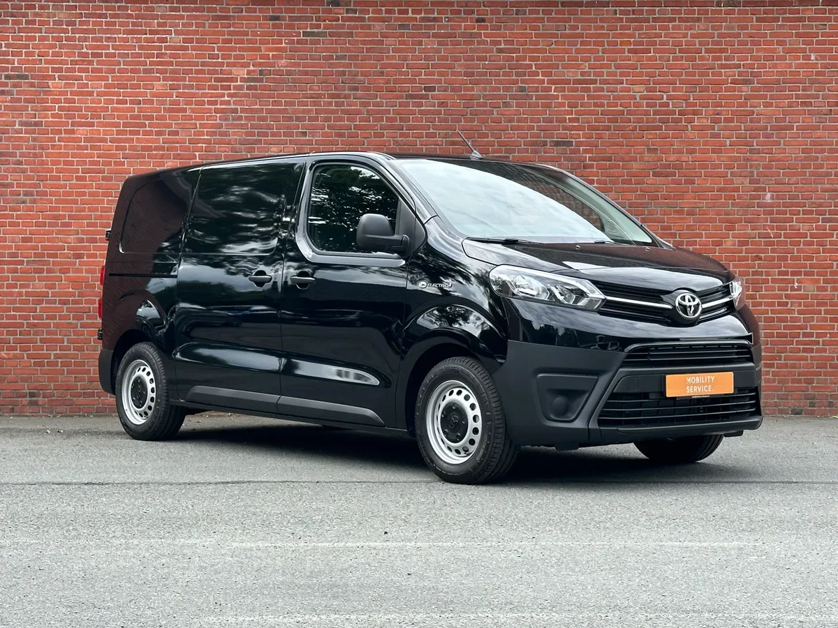 Toyota ProAce Worker (2023) — foto 1