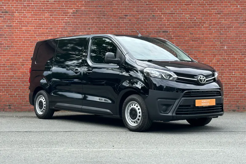 Toyota ProAce Worker (2023)