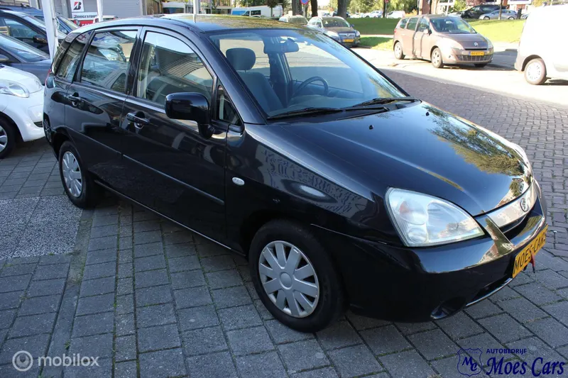 Suzuki Liana (2002)