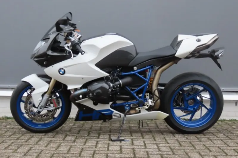 BMW HP2 (2009)