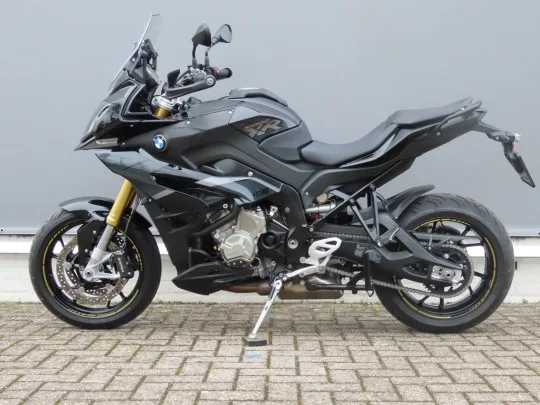 BMW S 1000 XR (2020) — foto 1