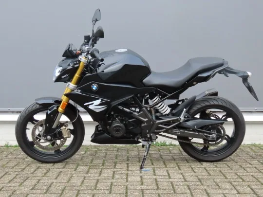BMW G 310 R (2023) — foto 1