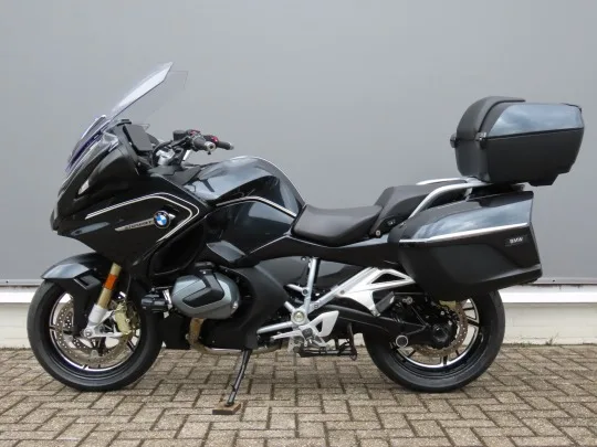 BMW R 1250 RT (2023) — foto 1