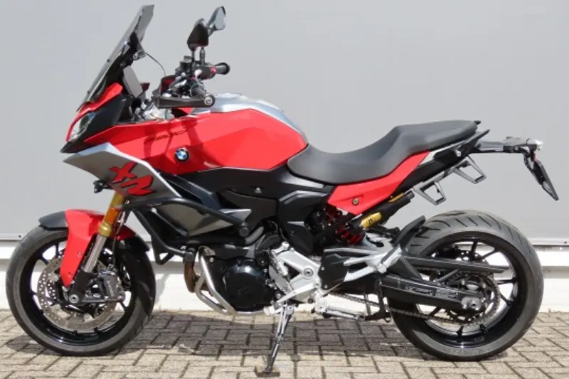 BMW F 900 XR (2021)