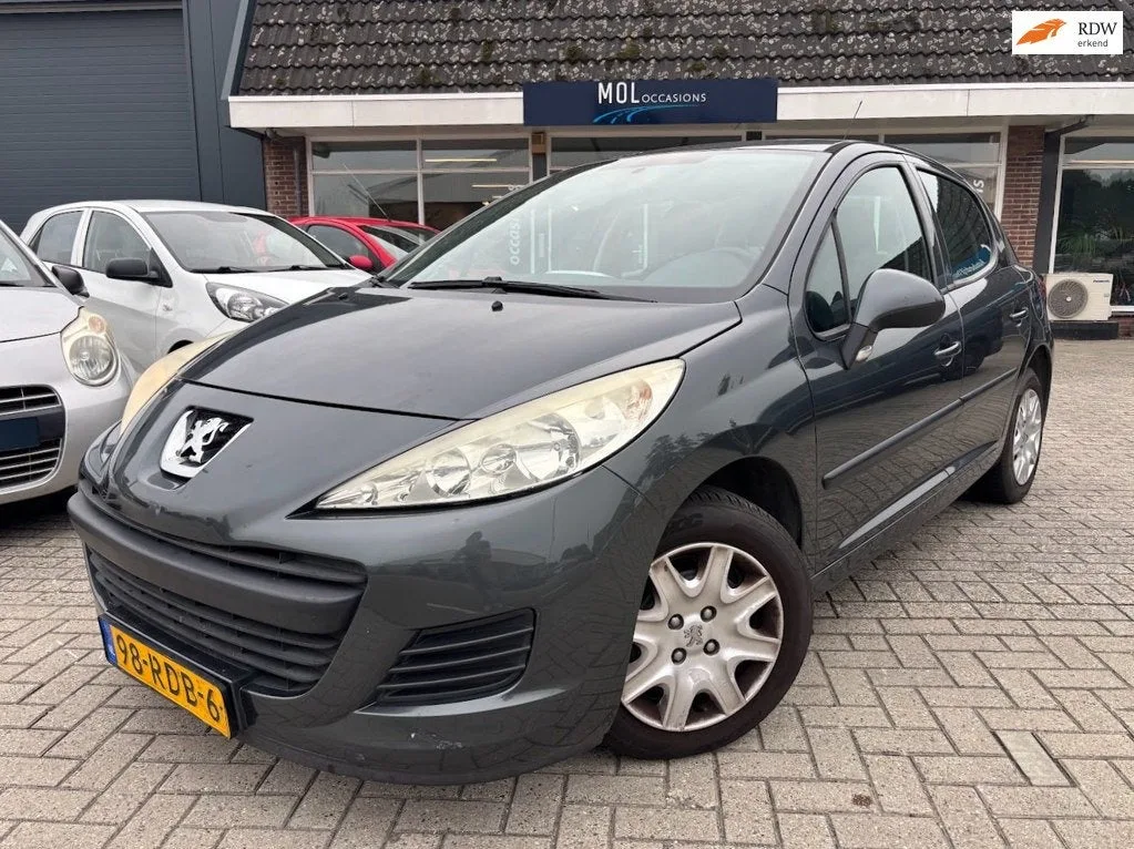 Peugeot 207 (2010) — foto 1