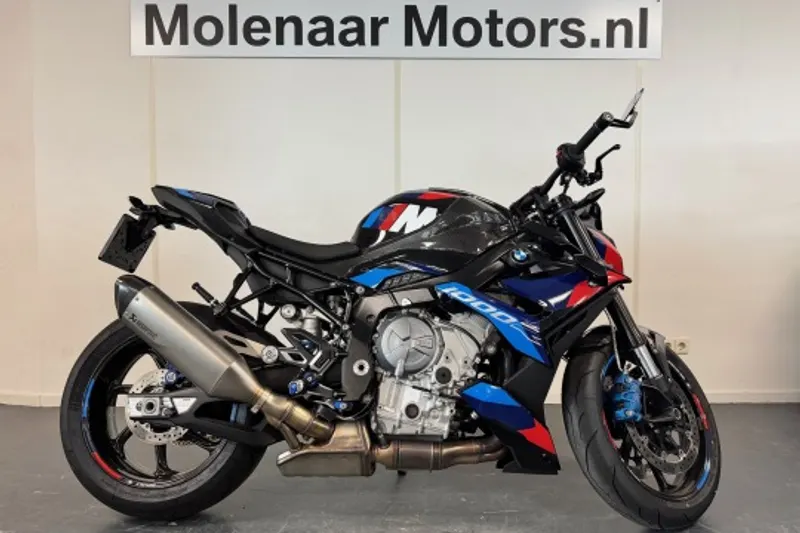 BMW M 1000 R (2023)