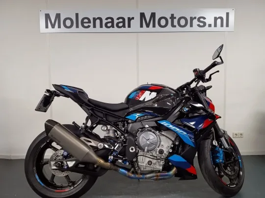 BMW M 1000 R (2023) — foto 1