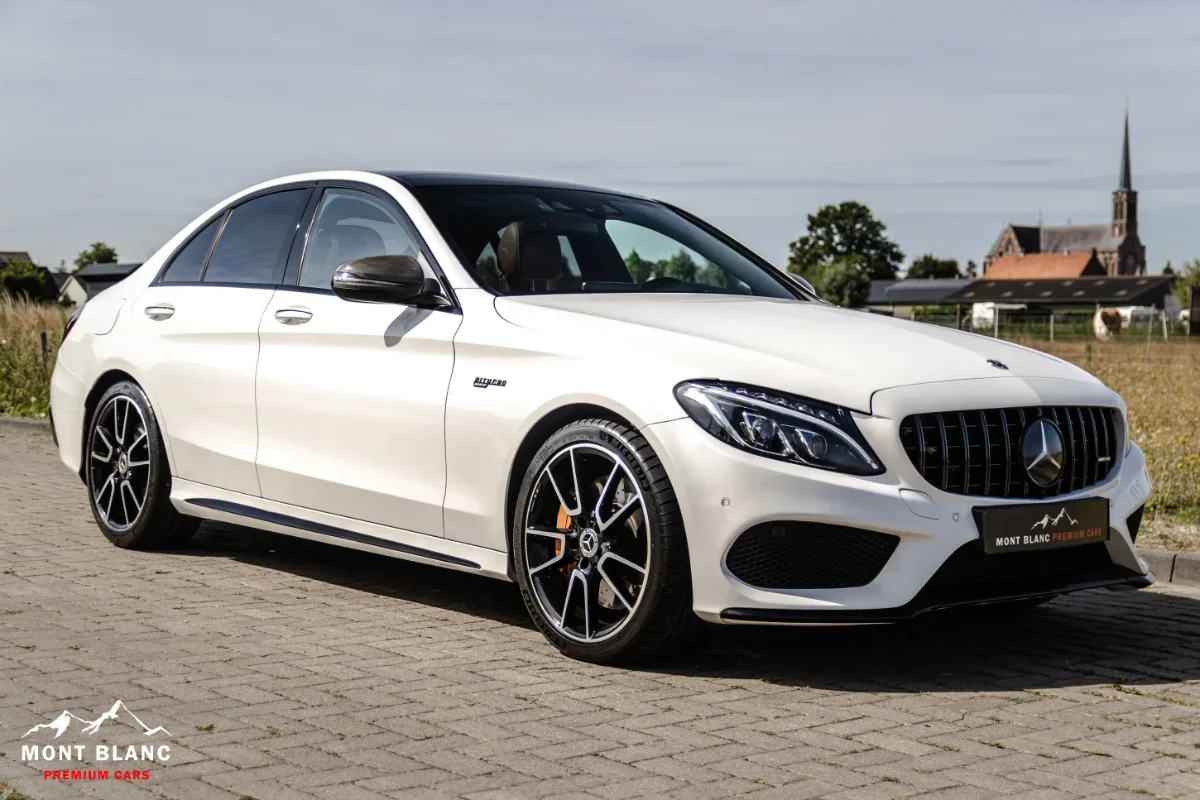 Mercedes-Benz C450 (2015) — foto 1