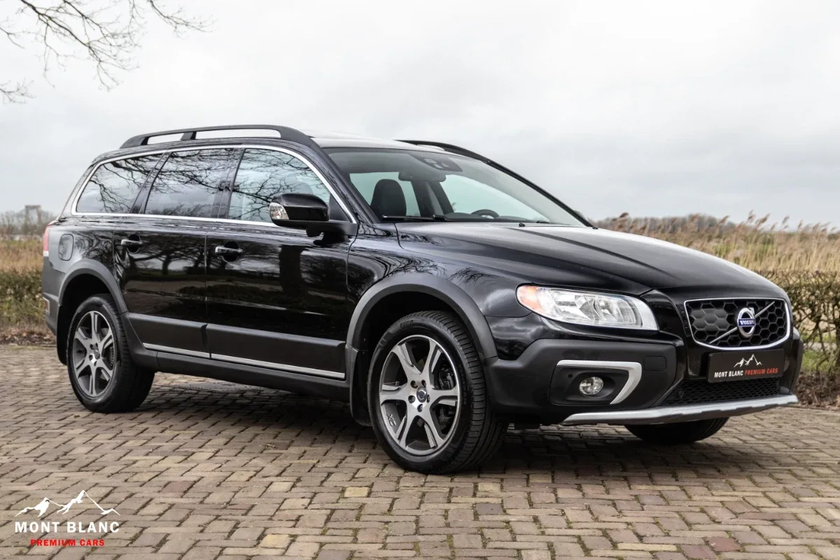 Volvo Xc70 (2013) — foto 1