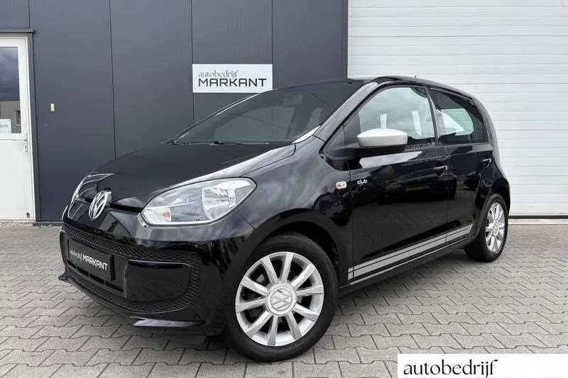 Volkswagen Up! (2015)