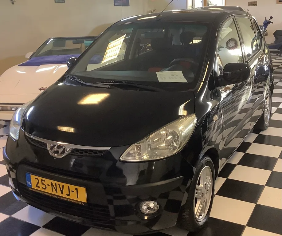 Hyundai i10 (2010) — foto 1