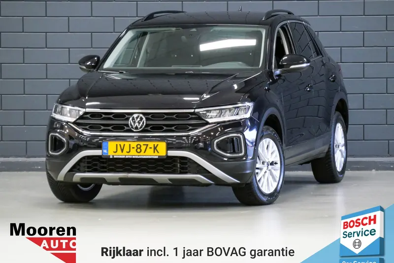 Volkswagen T-Roc (2023)