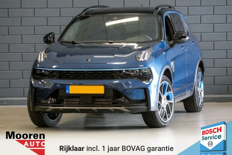 Lynk & Co 01 (2025)