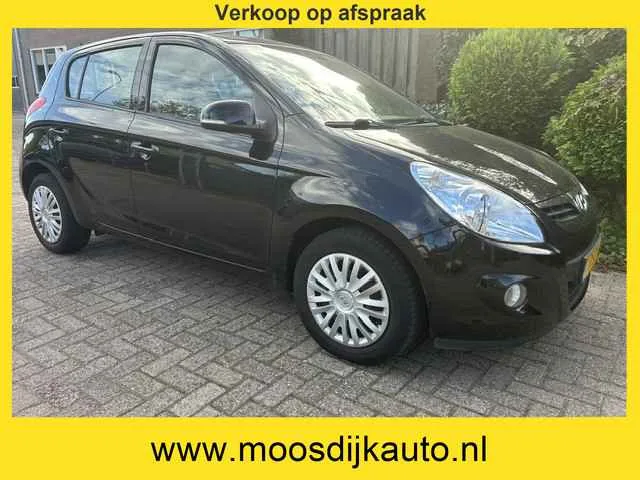 Hyundai i20 (2012) — foto 1