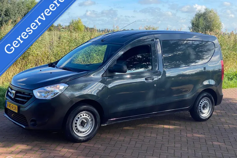 Dacia Dokker (2015)