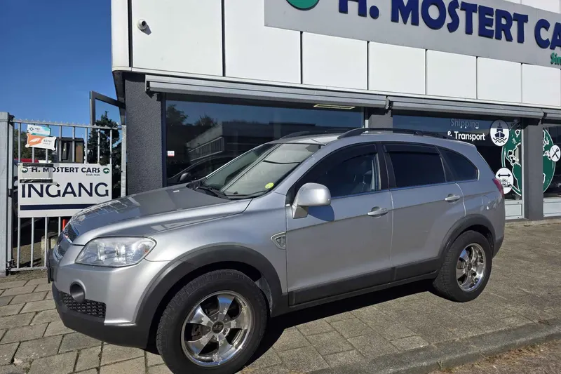 Chevrolet Captiva (2008)