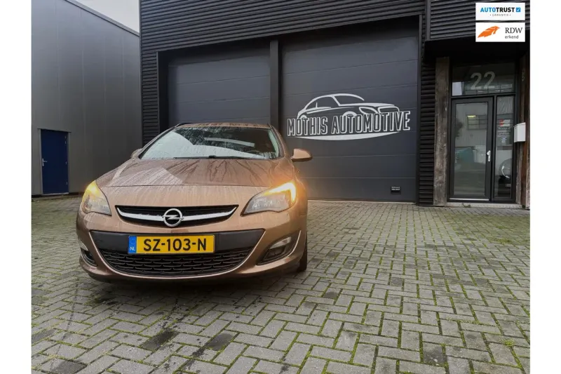 Opel Astra (2016)