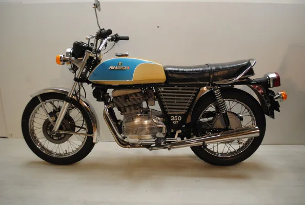 MV Agusta 350 GT (1976) — foto 1