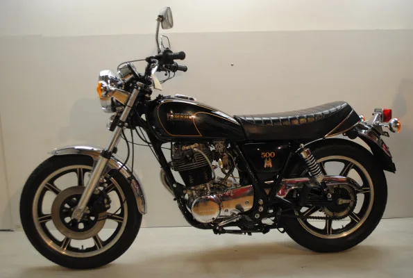 Yamaha SR 500 (1984) — foto 1