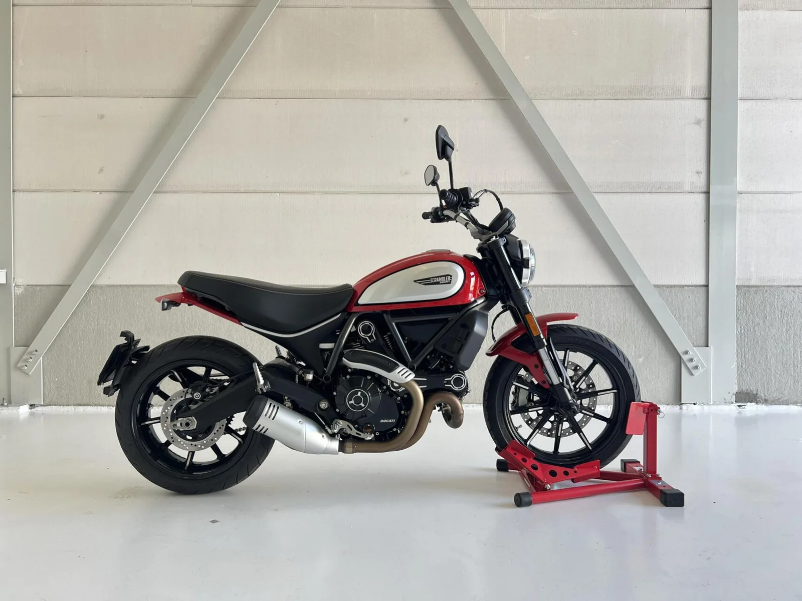 Ducati Scrambler (2023) — foto 1