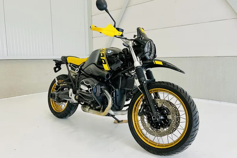 BMW R Nine T (2021)