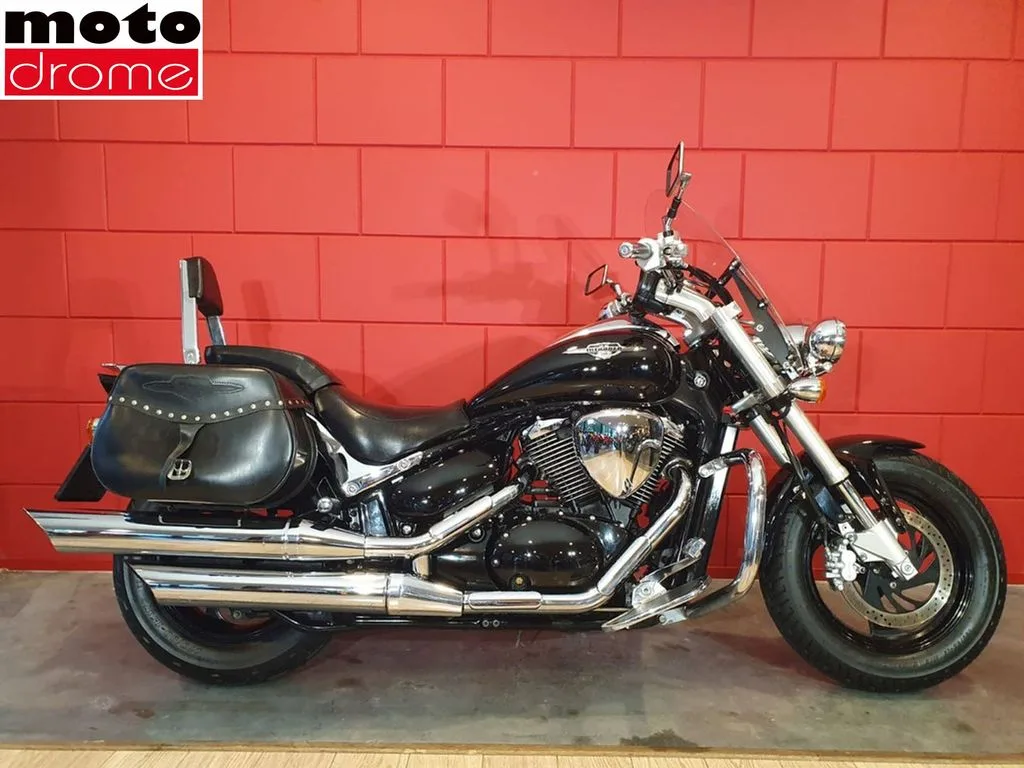 Suzuki M 800 INTRUDER (2010) — foto 1