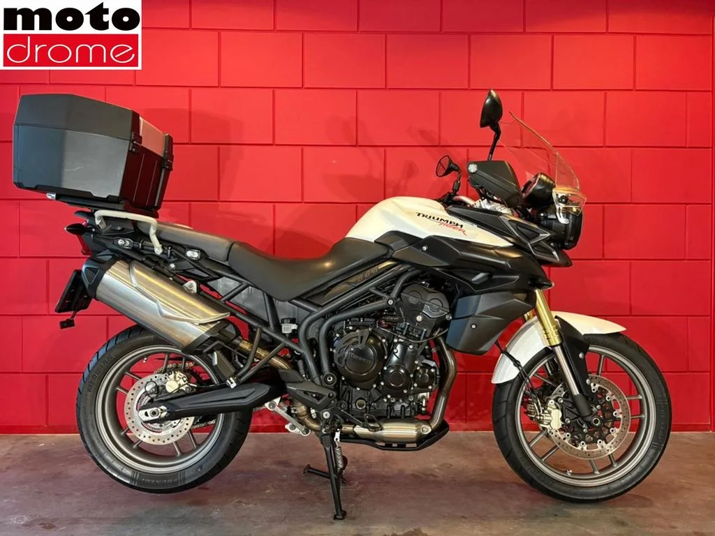 Triumph Tiger 800 (2012) — foto 1
