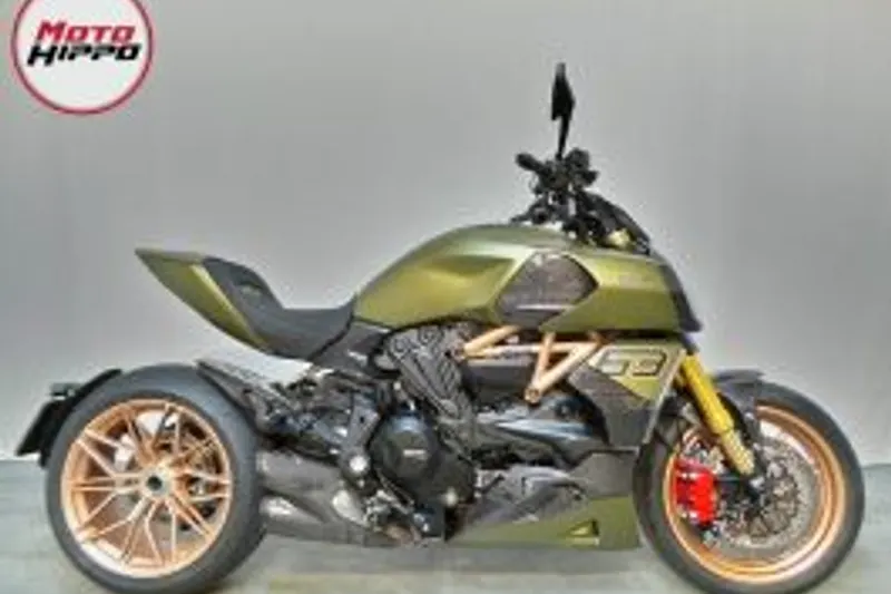 Ducati Diavel 1260 Lamborghini (2021)