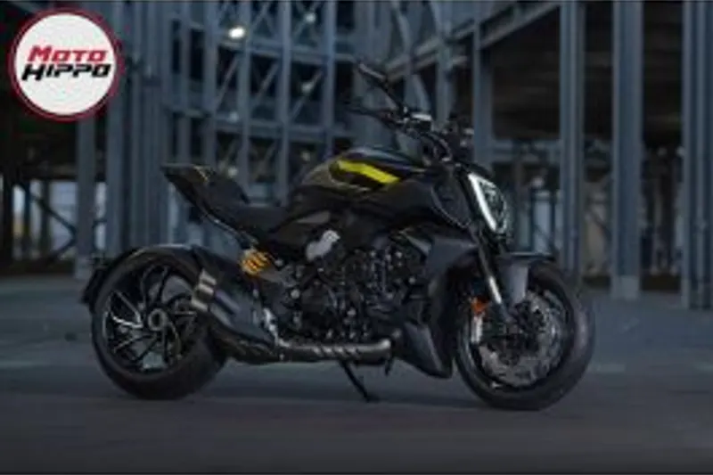 Ducati Diavel V4 (2026)