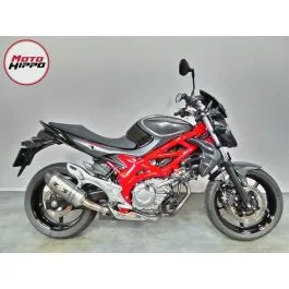 Suzuki SFV 650 Gladius (2016) — foto 1