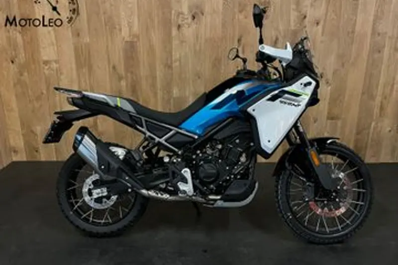 CFMoto 450 MT (2026)