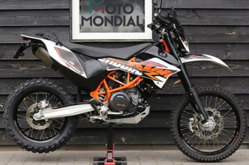 KTM 690 Enduro (2015)