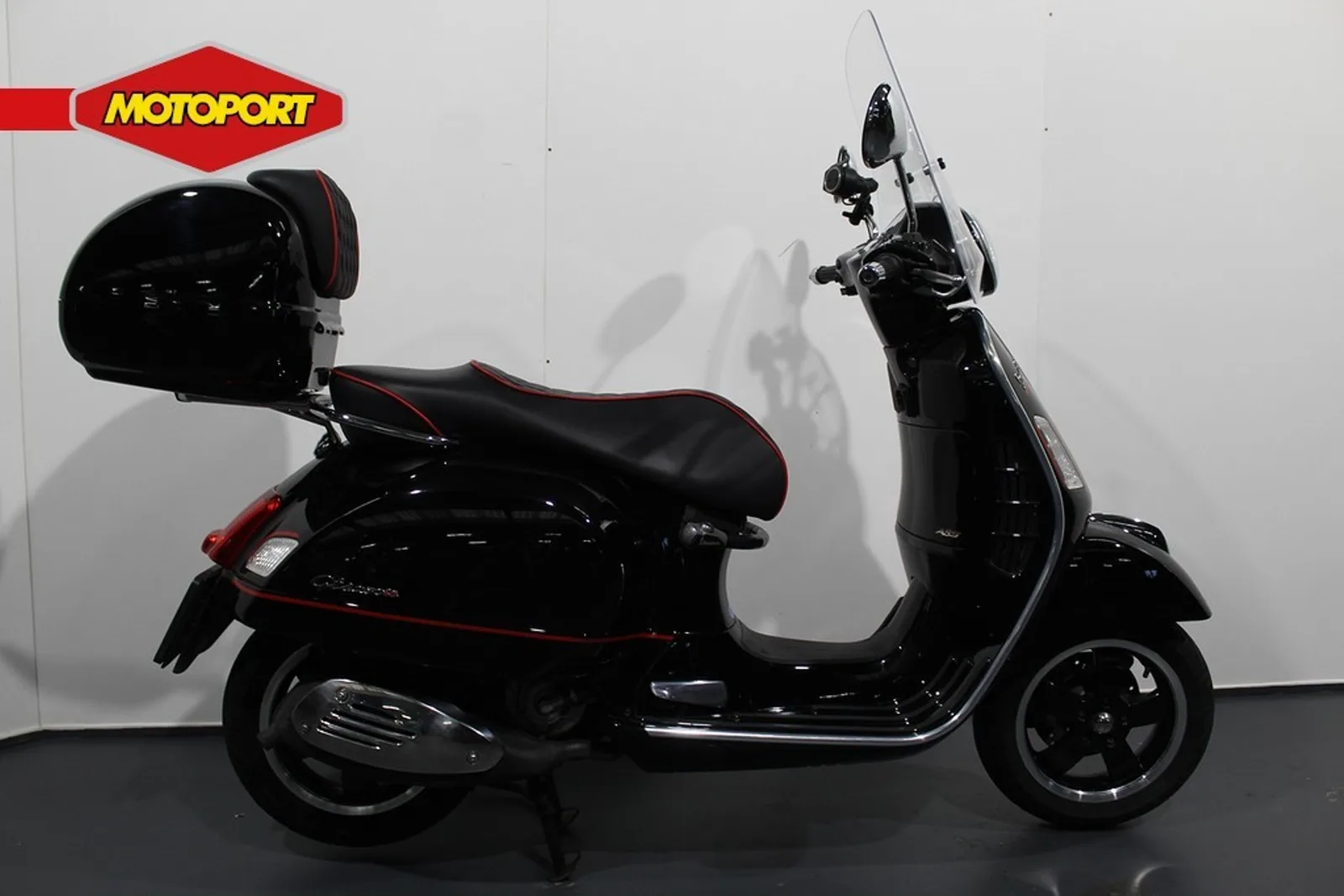Vespa GTS 250 (2016) — foto 1