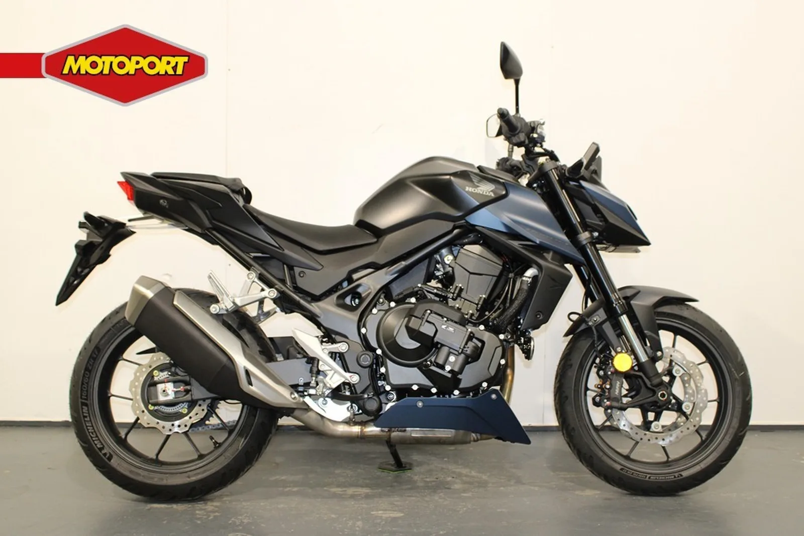 Honda CB 750 Hornet (2026) — foto 1
