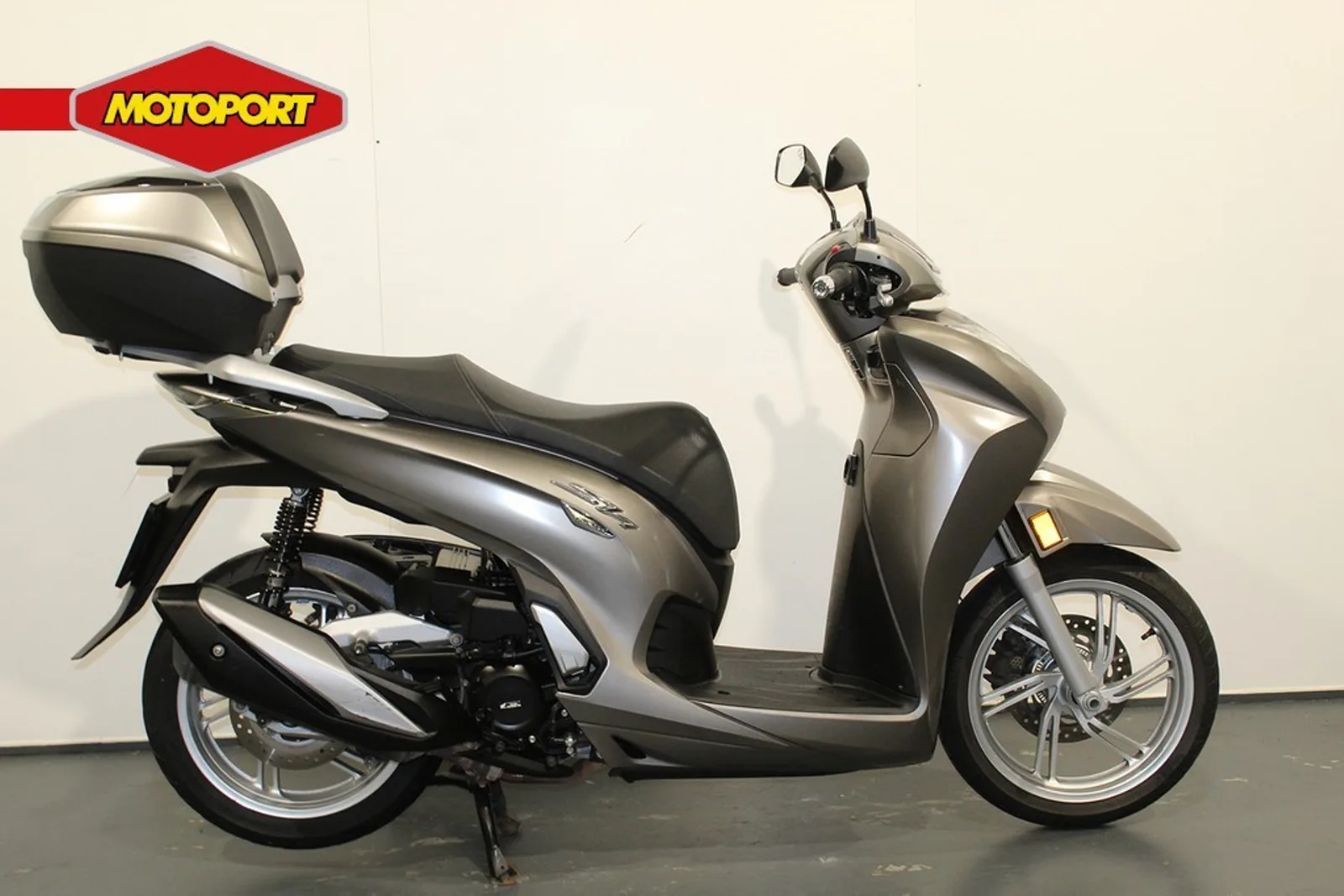 Honda SH 350I (2022) — foto 1