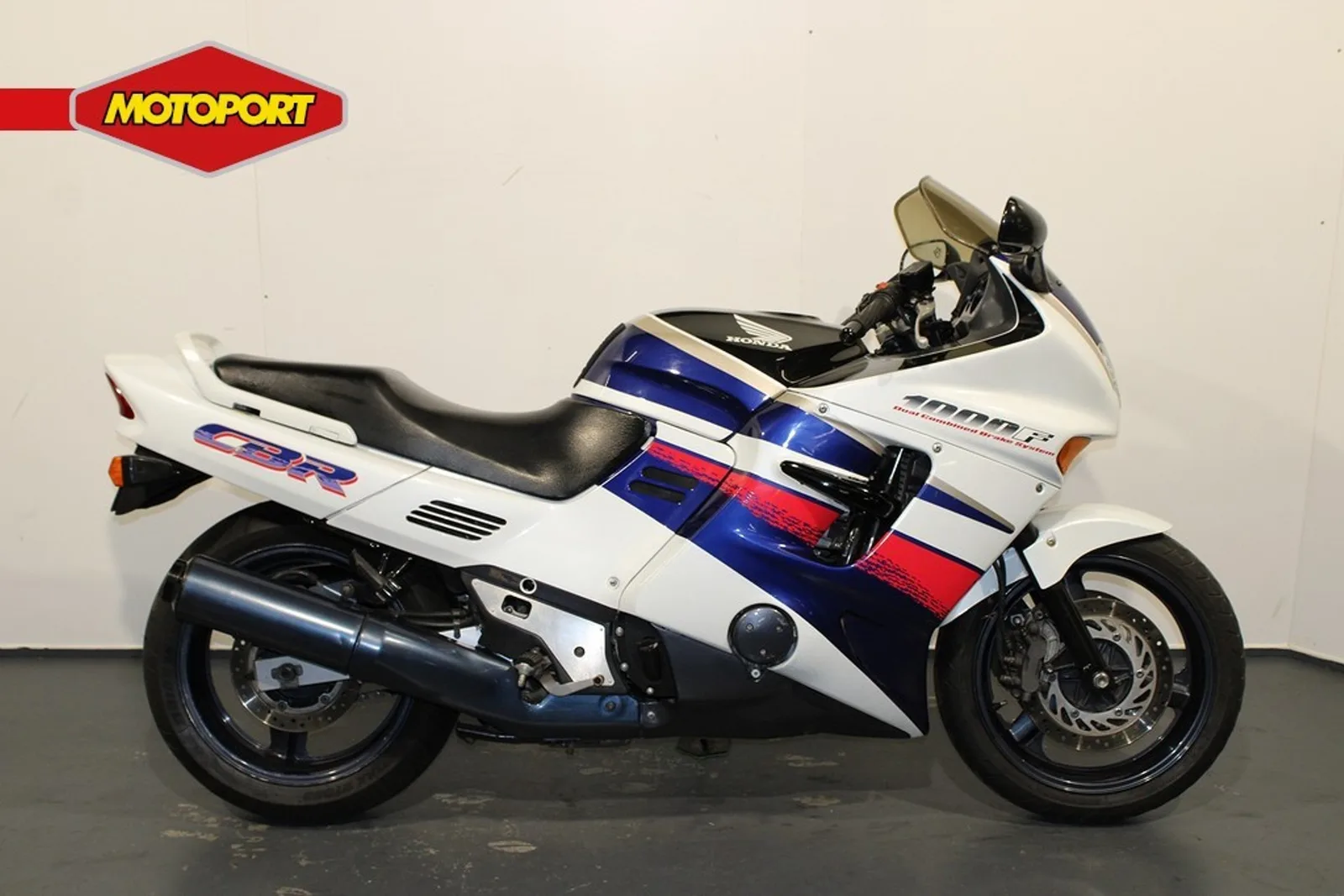 Honda CBR 1000 F (1993) — foto 1