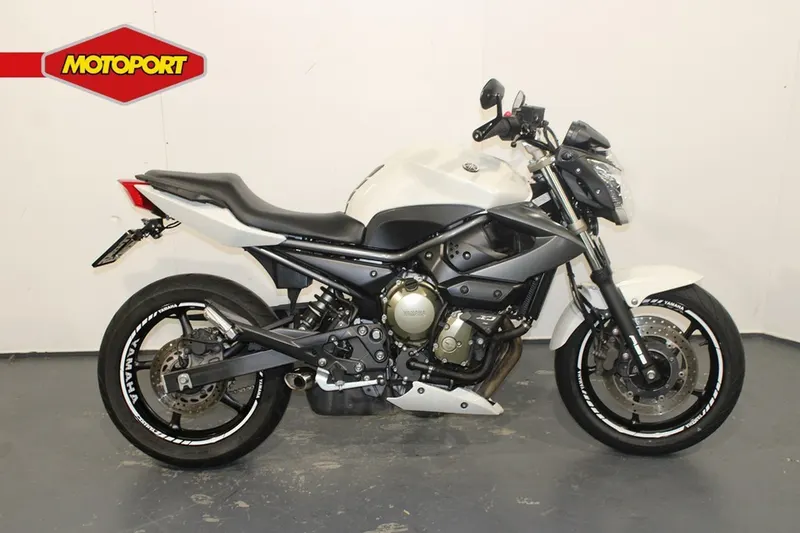 Yamaha XJ6 (2009)