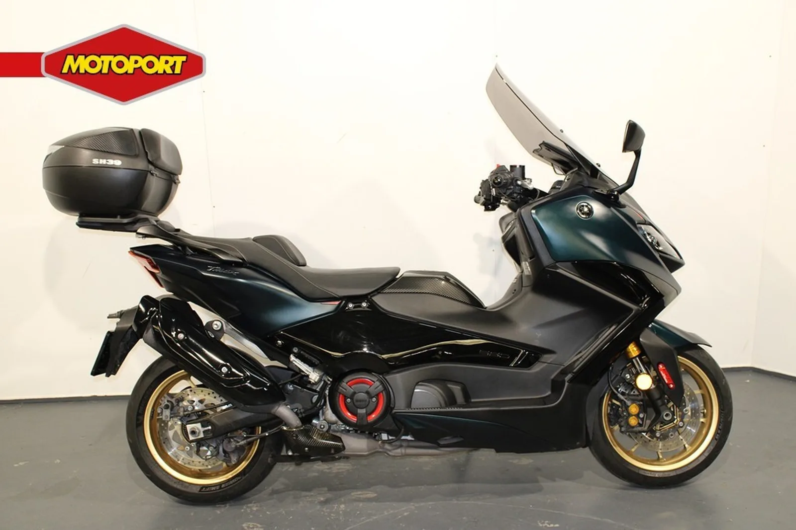 Yamaha T MAX (2022) — foto 1