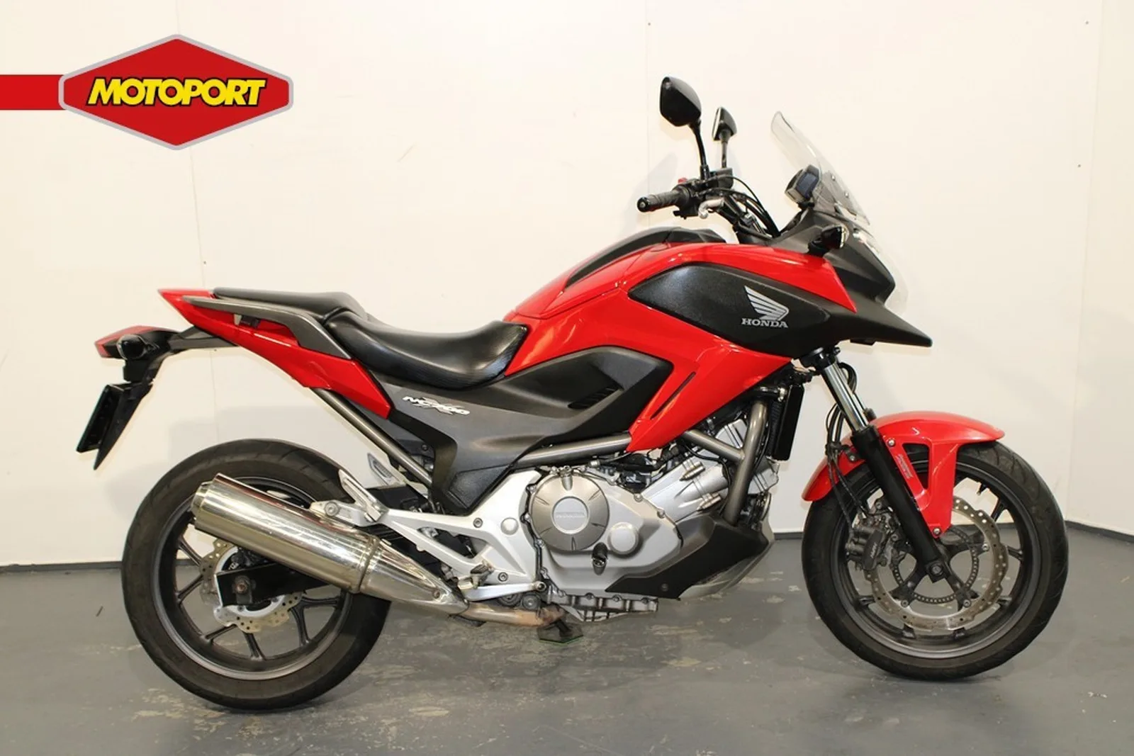 Honda NC700XA (2012) — foto 1