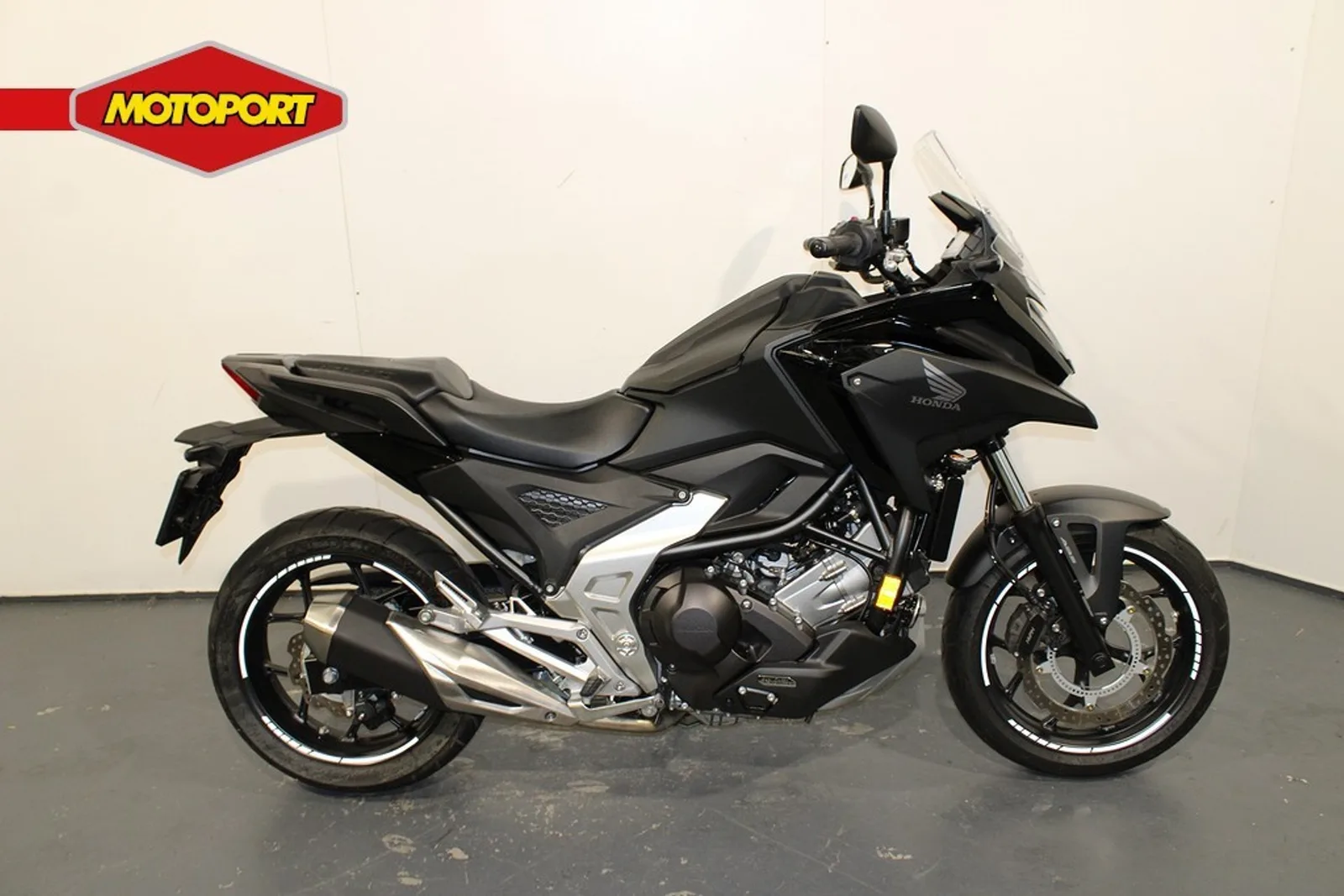 Honda NC750X (2023) — foto 1
